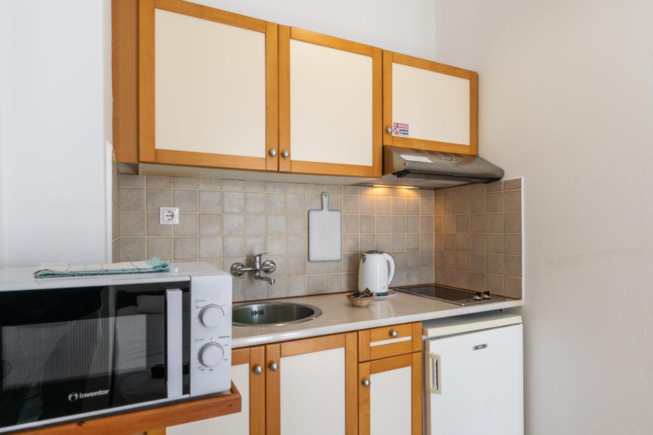 אדאמאס Tilemachos Rooms & Studios מראה חיצוני תמונה