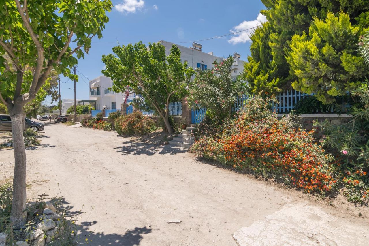 אדאמאס Tilemachos Rooms & Studios מראה חיצוני תמונה